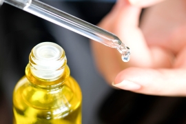 Utiliser huile essentielle de ravintsara